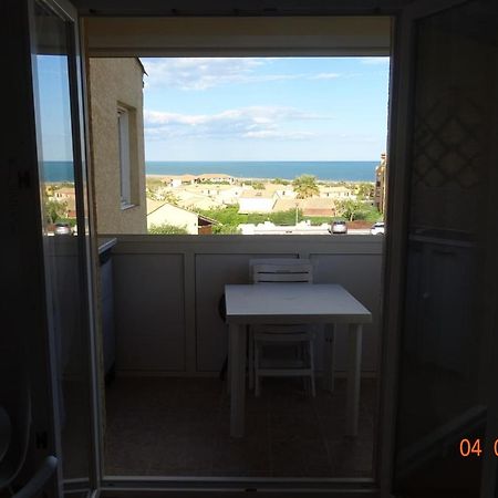 St Pierre La Mer, Vue Sur Mer, Quartier Calme, T2 เฟลอรี ภายนอก รูปภาพ
